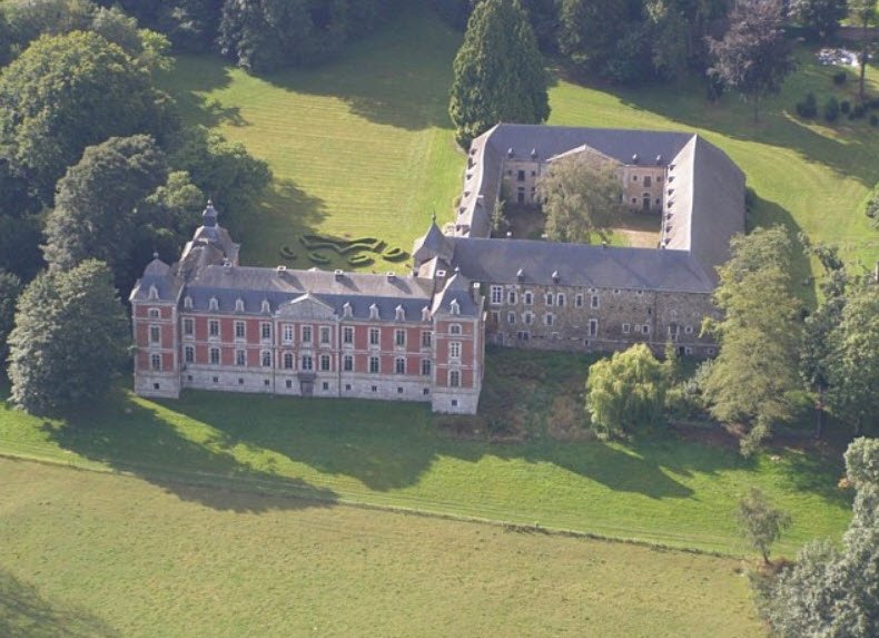 Le château de Belle-Maison, Marchin, Belgium
